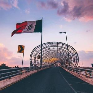 Meet your Posher, Uricolima